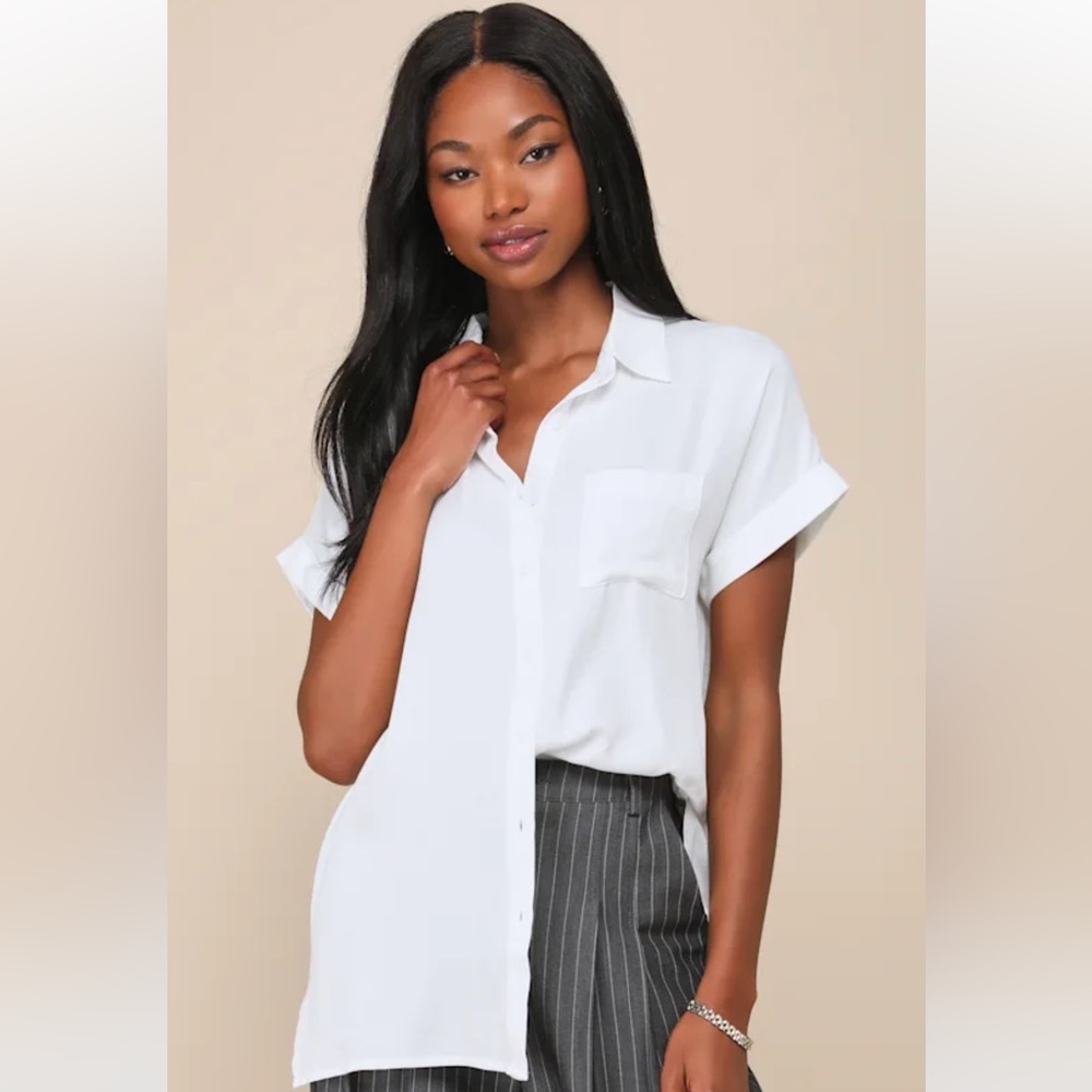 Lulu’s Blythe White Short Sleeve Button-Up Top
